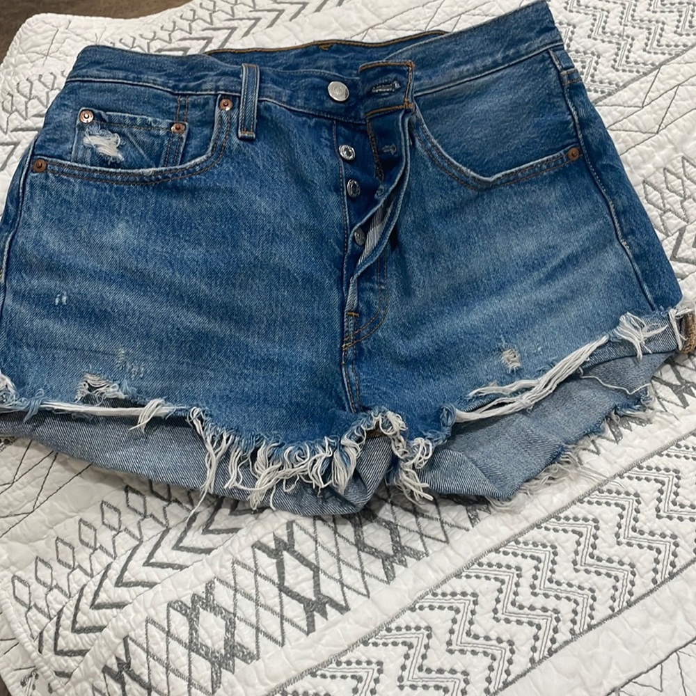 Levi 501 denim high waisted shorts